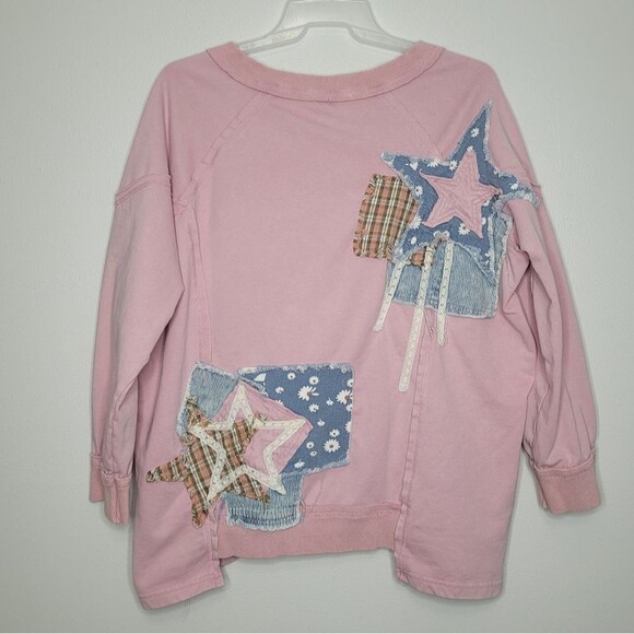 Bluevelvet pink oversized star plaid patch distressed v neck pullover Size Med - Picture 2 of 11